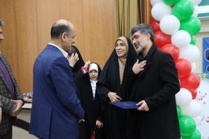 آئین تخصیص زمین به ۲۰۰ خانوار گیلانی درحمایت از خانواده و جوانی جمعیت با حضوراستاندار گیلان